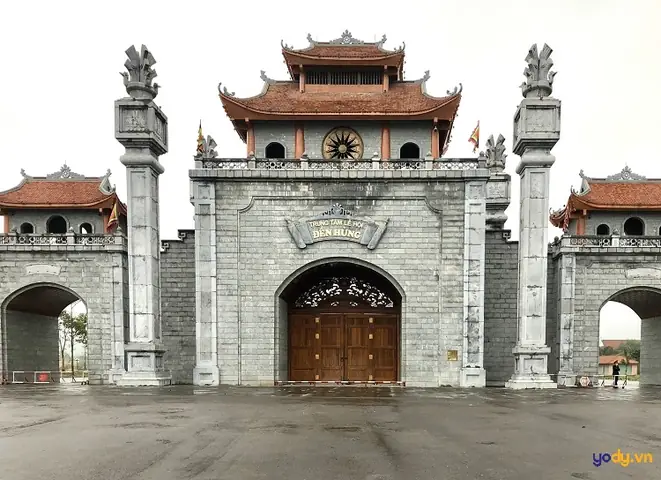 Khám Phá Những Di Tích Lịch Sử Nổi Tiếng Ở Việt Nam: Danh Sách Địa Điểm Đáng Ghé Thăm Cho Du Khách