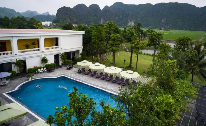 Thông Tin Chi Tiết Về Ninh Bình Hidden Charm Hotel & Resort: Địa Chỉ, Phòng, Giá Và Trải Nghiệm Cho Du Khách Thông Tin Chi Tiết Về Ninh Bình Hidden Charm Hotel & Resort: Địa Chỉ, Phòng, Giá Và Trải Nghiệm Cho Du Khách