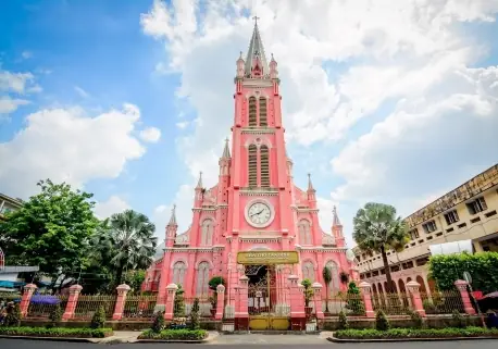 Top 10 Địa Điểm Ngắm Cảnh Đẹp Ở Sài Gòn Mà Bạn Không Nên Bỏ Lỡ