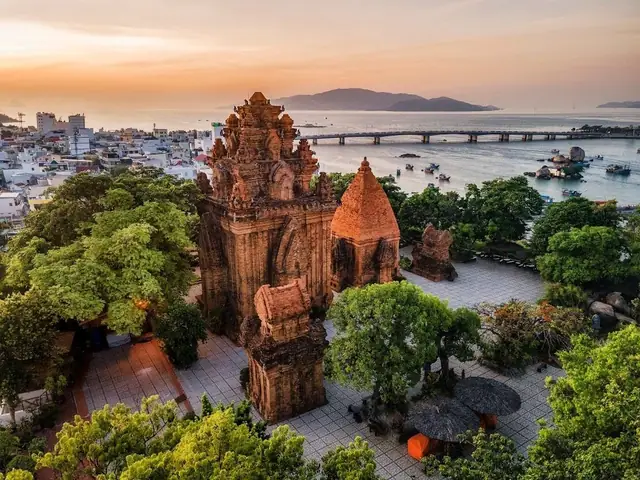 Nửa Ngày Ở Nha Trang Nên Đi Đâu? Gợi Ý Địa Điểm Và Lịch Trình Lý Tưởng