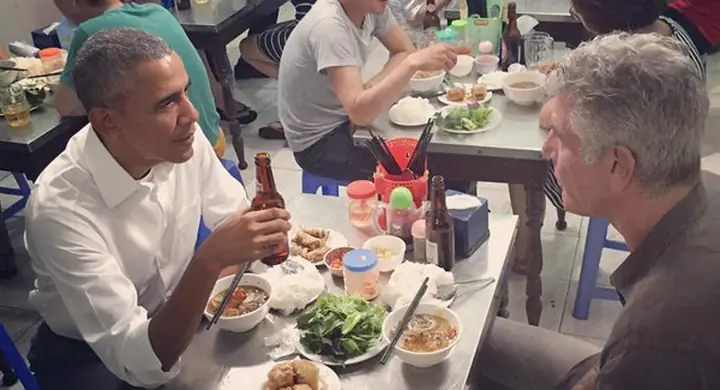 Obama Ăn Bún Chả Việt Nam: Câu Chuyện Bữa Ăn Cùng Bourdain Tại Hà Nội