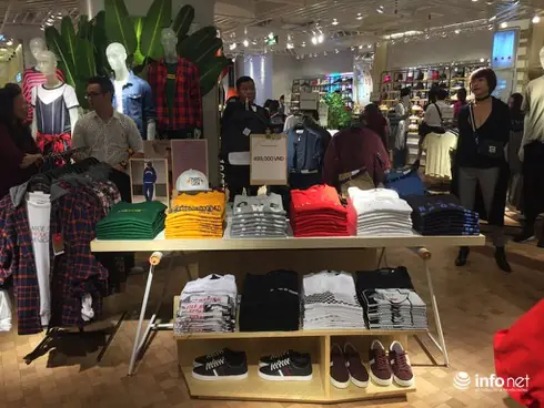 Tìm Địa Chỉ Pull&bear Tại Hà Nội: Cửa Hàng Tại Lotte Mall West Lake
