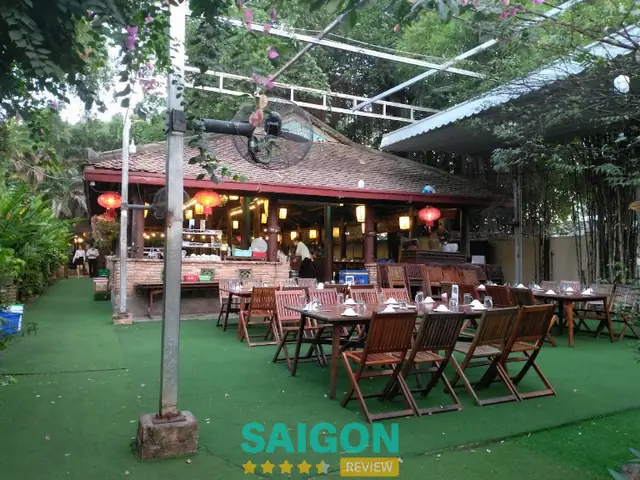 Top Quán Ăn Sân Vườn Thủ Đức View Đẹp, Không Gian Thoáng Mát Cho Người Muốn Đi Chill Cuối Tuần