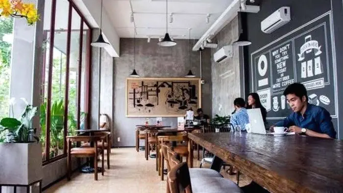 Khám Phá Top Quán Cafe Làm Việc Quận 1: Không Gian Yên Tĩnh Cho Người Hay Chạy Deadline