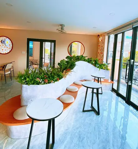 Khám Phá Các Quán Cà Phê Mở 24/24 Ở Quận 7: Địa Điểm Thư Giãn Không Giờ Giấc Cho Người Sành Cà Phê