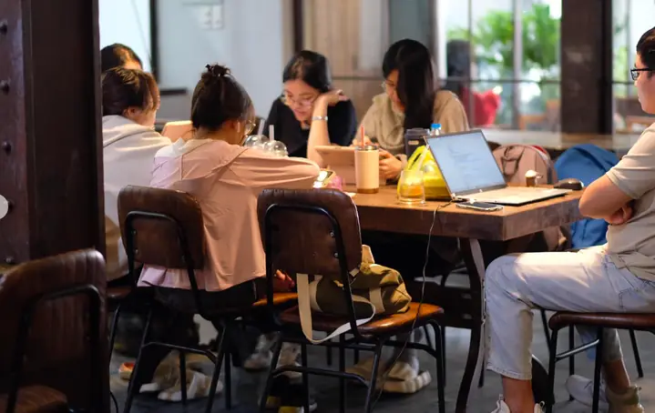 Tổng Hợp Quán Cà Phê Mở Cửa 24/24 Tại Quận 9 (thủ Đức) Cho Cú Đêm Và Dân "chạy Deadline"