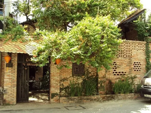 Khám Phá Những Quán Cà Phê Quận Tân Bình View Đẹp Và Yên Tĩnh Cho Người Tìm Kiếm Không Gian Thư Giãn
