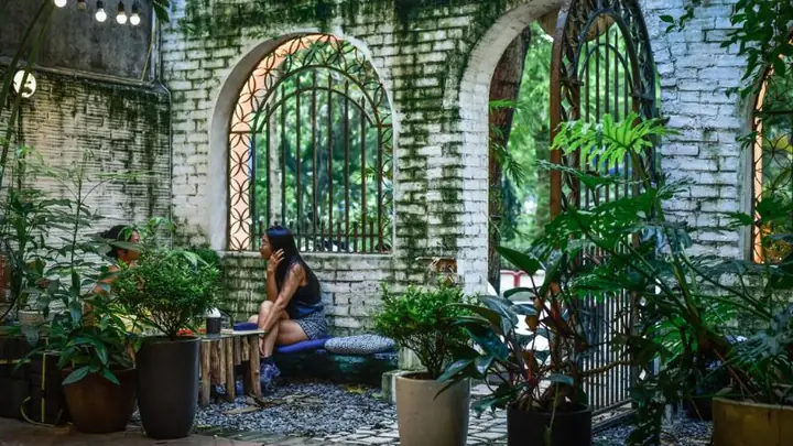 Tổng Hợp Quán Cafe Cho 2 Người Ở Hà Nội - Không Gian Lãng Mạn, Riêng Tư Cho Cặp Đôi Hẹn Hò Tổng Hợp Quán Cafe Cho 2 Người Ở Hà Nội - Không Gian Lãng Mạn, Riêng Tư Cho Cặp Đôi Hẹn Hò