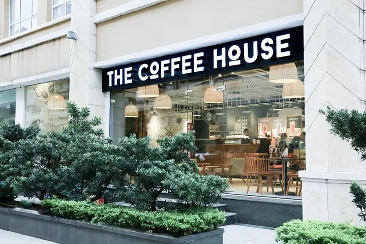 Khám Phá Các Quán Cafe Ở Xuân Thủy Cầu Giấy Cho Tín Đồ Sống Ảo Và Người Cần Không Gian Làm Việc
