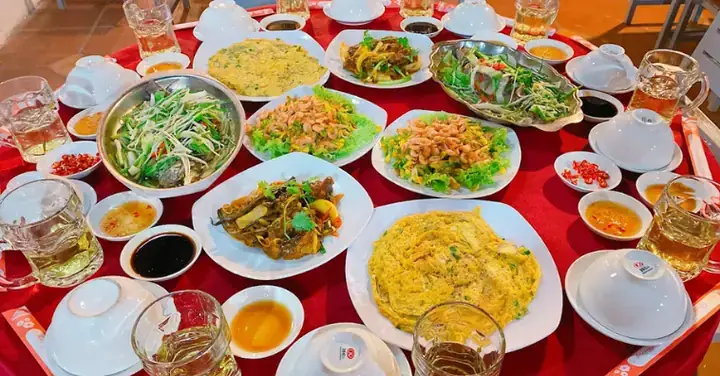 Tổng Hợp Quán Cơm Quê Sài Gòn Có Canh Chua Cá Kho Tộ Đông Khách, Chuẩn Vị Mẹ Nấu