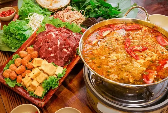 Tổng Hợp Các Quán Lẩu Riêu Cua Bắp Bò Ngon Ở Hà Nội Cho Thực Khách Sành Ăn Tổng Hợp Các Quán Lẩu Riêu Cua Bắp Bò Ngon Ở Hà Nội Cho Thực Khách Sành Ăn