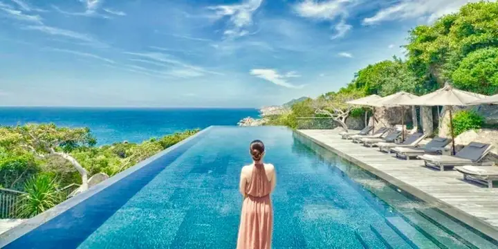 Top 7 Resort Đẹp Ở Vịnh Vĩnh Hy – Đánh Giá, Giá Phòng Và Tiện Nghi Cho Du Khách