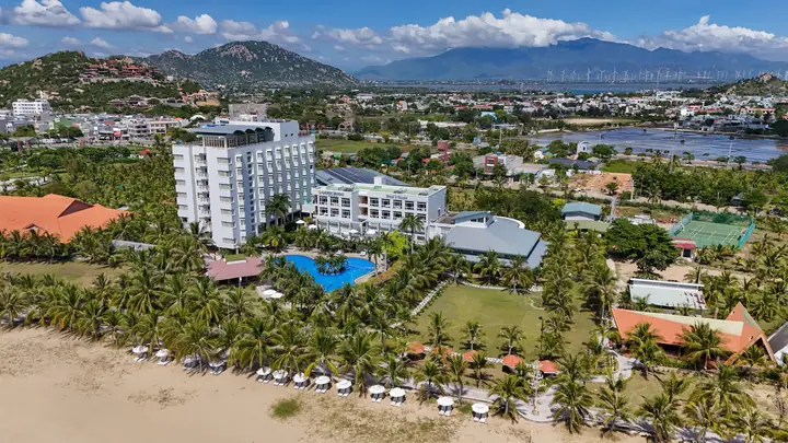 Cách Di Chuyển Từ Sài Gòn Tới Ninh Thuận: Thời Gian, Khoảng Cách Và Lựa Chọn Phương Tiện