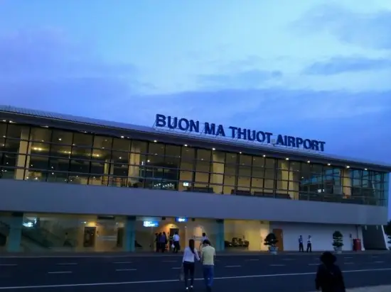 Giải Đáp: Sân Bay Buôn Ma Thuột Cách Trung Tâm Thành Phố Bao Xa Và Di Chuyển Mất Bao Lâu? Giải Đáp: Sân Bay Buôn Ma Thuột Cách Trung Tâm Thành Phố Bao Xa Và Di Chuyển Mất Bao Lâu?