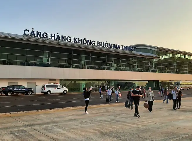 Giải Đáp: Sân Bay Buôn Ma Thuột Cách Trung Tâm Thành Phố Bao Xa Và Di Chuyển Mất Bao Lâu?