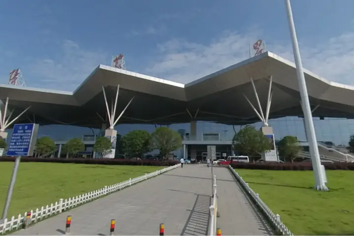 Sân Bay Quốc Tế Hà Hoa Trương Gia Giới: Vị Trí, Mã Iata/icao Và Thông Tin Chi Tiết
