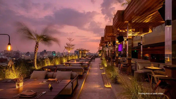 Đánh Giá Shri Restaurant & Lounge: Nhà Hàng Rooftop Sang Trọng, Menu Fusion & Cách Đặt Bàn Tại Quận 3