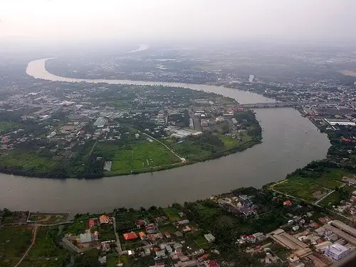 Sông Nào Rộng Nhất Việt Nam? Độ Rộng, Vị Trí Và Các Con Sông Lớn Khác