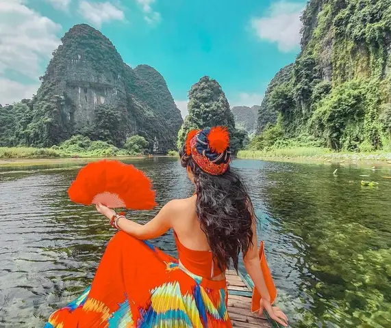 Những Status Hay Về Tràng An Ninh Bình Để Bạn Ghi Lại Kỷ Niệm Du Lịch