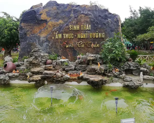 Khám Phá Suối Cá Thần Cẩm Lương Cẩm Thủy Thanh Hóa: Giới Thiệu, Vị Trí Và Kinh Nghiệm Du Lịch Khám Phá Suối Cá Thần Cẩm Lương Cẩm Thủy Thanh Hóa: Giới Thiệu, Vị Trí Và Kinh Nghiệm Du Lịch