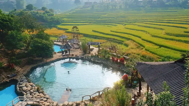 Khám Phá Suối Nước Nóng Trạm Tấu Yên Bái: Điểm Đến Sinh Thái Giữa Ruộng Bậc Thang Tây Bắc Khám Phá Suối Nước Nóng Trạm Tấu Yên Bái: Điểm Đến Sinh Thái Giữa Ruộng Bậc Thang Tây Bắc