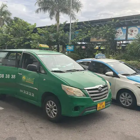 Cách Gọi Taxi Mai Linh Sân Bay Tân Sơn Nhất: Hotline, Giá Cước Và Điểm Đón Cho Hành Khách Cách Gọi Taxi Mai Linh Sân Bay Tân Sơn Nhất: Hotline, Giá Cước Và Điểm Đón Cho Hành Khách