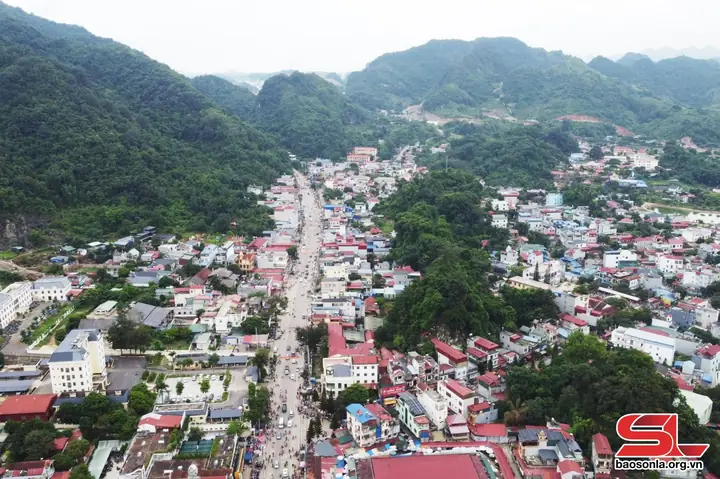 Tìm Hiểu Thị Trấn Mộc Châu Sơn La: Vị Trí, Lịch Sử Hành Chính Và Sự Chuyển Đổi Thành Thị Xã