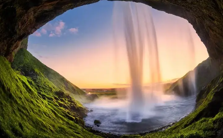 Khám Phá Những Phong Cảnh Thiên Nhiên Đẹp Nhất Thế Giới Qua Danh Sách Kỳ Quan Nổi Bật