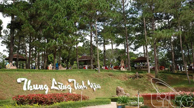 Khám Phá Thung Lũng Tình Yêu Lâm Đồng: Địa Chỉ, Giá Vé Và Trải Nghiệm Check-in Hot