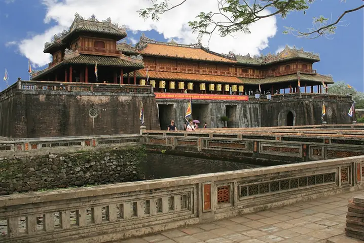 Tuyển Chọn Bài Thuyết Minh Về Di Tích Lịch Sử Cố Đô Huế (văn Mẫu Hay Cho Học Sinh)