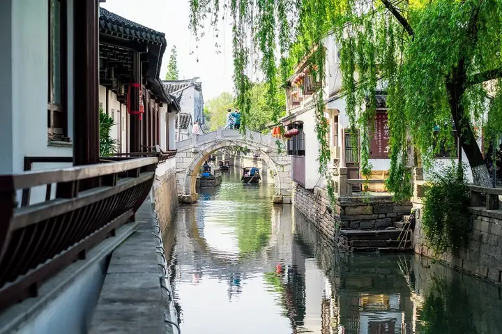 Điểm Danh Những Địa Điểm Đẹp Như Tiên Cảnh Tại Tô Châu Trung Quốc Cho Du Khách Lần Đầu