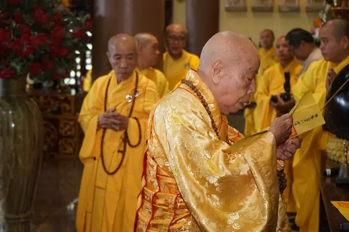 Ai Là Trụ Trì Chùa Linh Ứng Đà Nẵng Tại 3 Ngôi Chùa Nổi Tiếng?