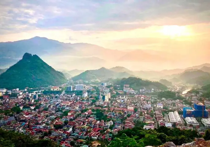 Khám Phá Trung Tâm Thành Phố Hà Giang Có Gì: Địa Điểm Và Trải Nghiệm Cho Du Khách
