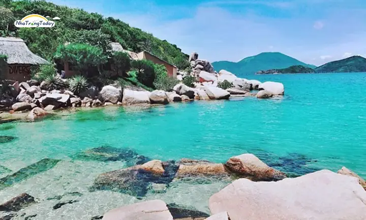 Hướng Dẫn Chi Tiết Cách Đi Từ Nha Trang Tới Vịnh Vân Phong – Lộ Trình, Phương Tiện Và Lưu Ý Cần Biết