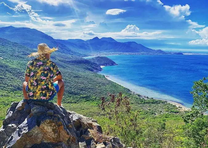 Hướng Dẫn Chi Tiết Cách Đi Từ Nha Trang Tới Vịnh Vân Phong – Lộ Trình, Phương Tiện Và Lưu Ý Cần Biết