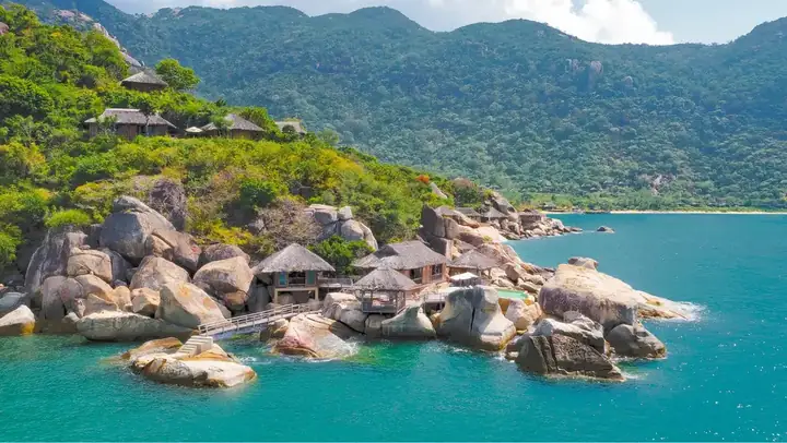 Vịnh Ninh Vân Nằm Ở Đâu: Vị Trí Chi Tiết Và Cách Di Chuyển Từ Nha Trang Vịnh Ninh Vân Nằm Ở Đâu: Vị Trí Chi Tiết Và Cách Di Chuyển Từ Nha Trang